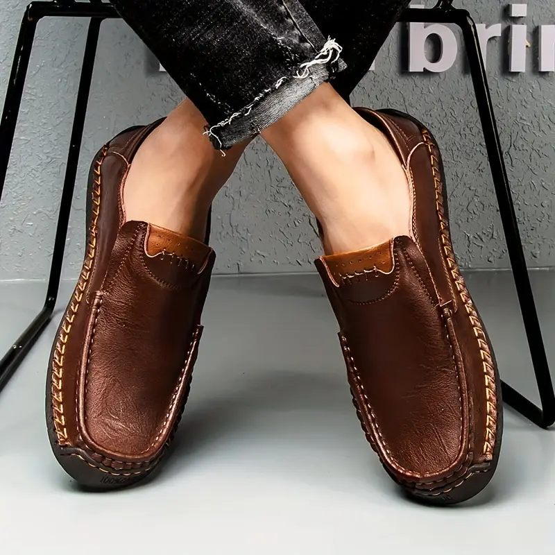 2026 EaseStep™ Classic Hand-Stitched Leather Loafers – Comfortable, Supportive, Slip-On