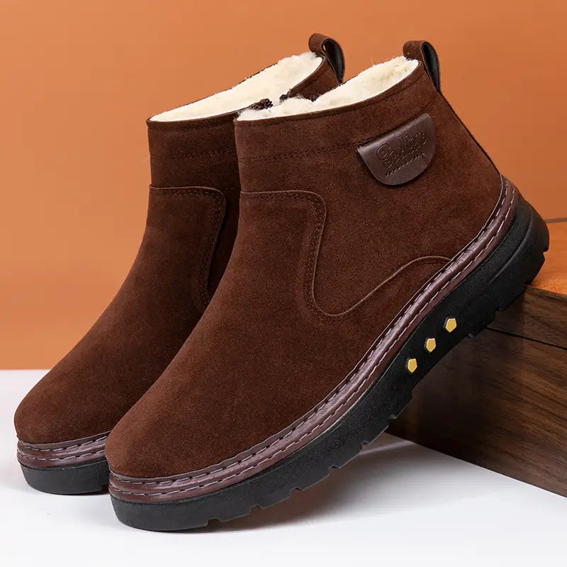 ArcticWalk™ Men’s Orthopedic Winter Boots – Cozy Lining & Non-Slip Sole